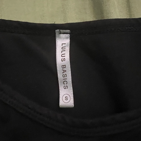 Lulus basic tshirt black size small - Picture 3 of 3